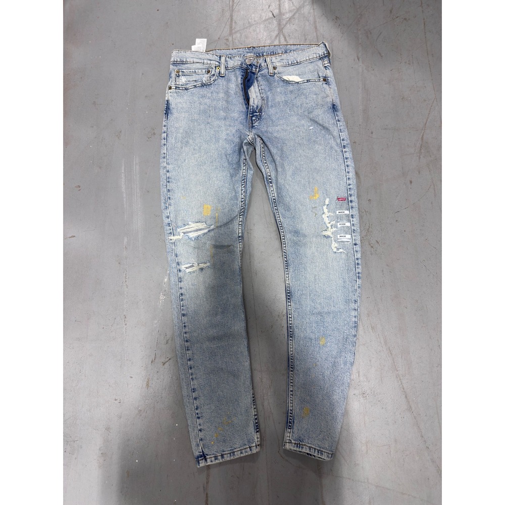 NEW Levis Skinny Taper Jeans Mens 36x32 Light Wash Distressed W/ Paint Splatter